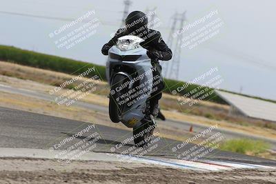 media/May-26-2025-Lets Ride (Mon) [[3bf1de1d65]]/A Group/12pm (Wheelie Bump)/